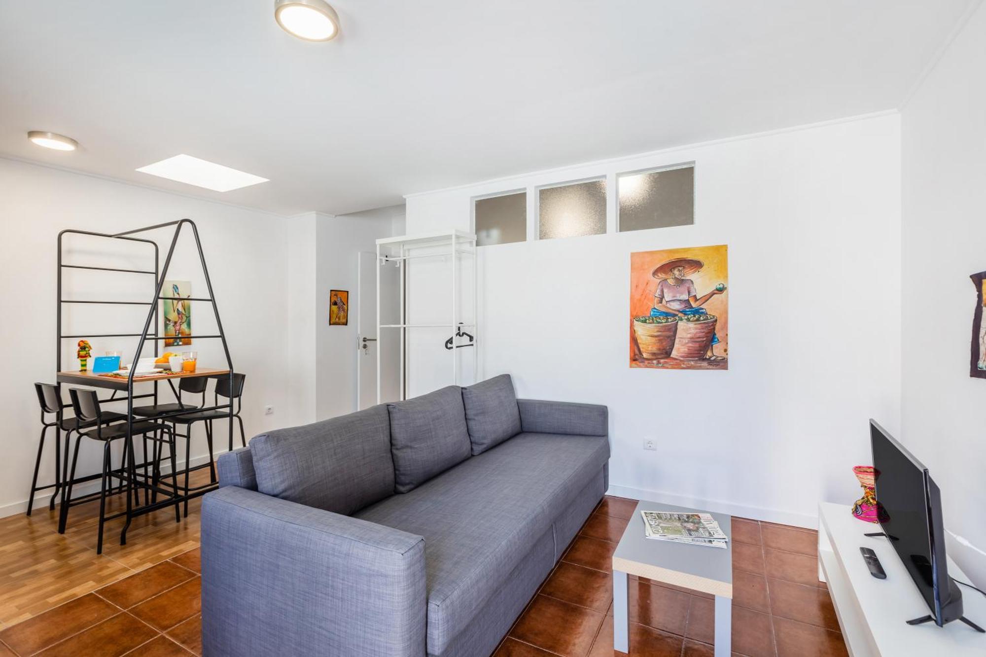 Live, Laugh, Love Beach Guest Home With Ac Madalena  Bilik gambar